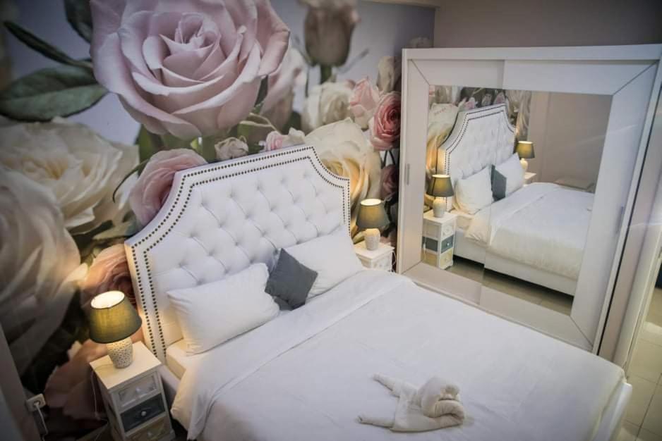 Boutique Lux Apartments Kavála ภายนอก รูปภาพ